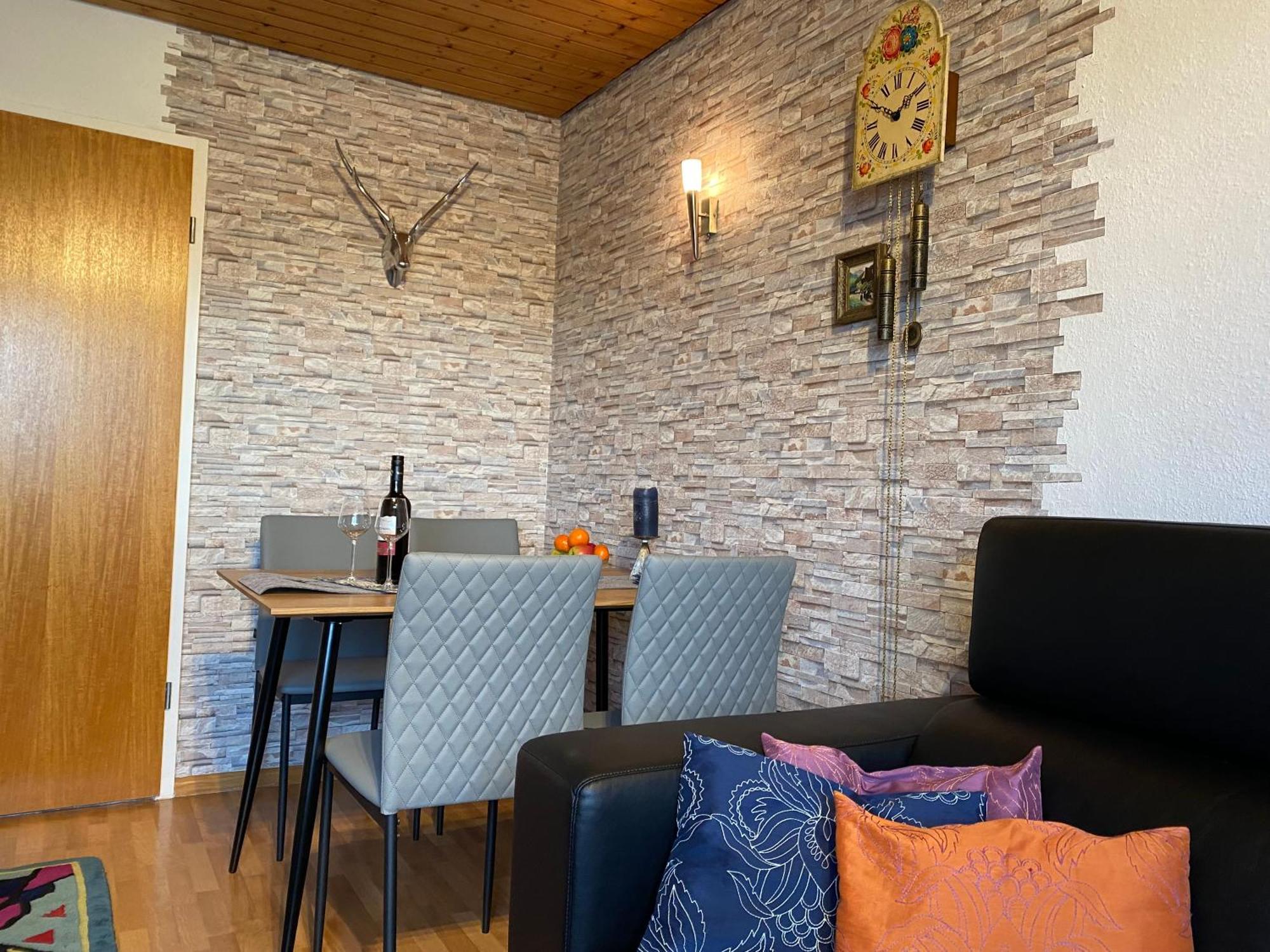 Haus Janssen-Wehrle Apartamento Titisee-Neustadt Exterior foto